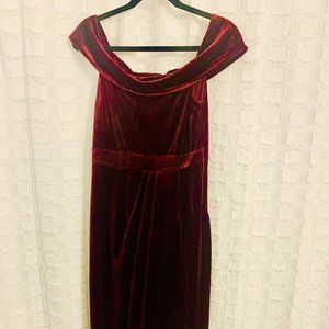 Lulu's I'm Enchanted Burgundy Velvet Off-the-Shoulder Maxi Dress (BRAND NEW)